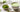 Matcha Pulver und cremiger Matcha Latte