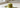 Weiche Matcha Cookies auf hellem Teller mit grünem Matcha