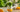 Iced Matcha Latte mit Mango im Glas