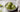 Matcha Eis mit erkennbarer gruener Tee-Farbe