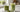 Selbstgemachtes Matcha Latte Pulver im Glas mit Milch